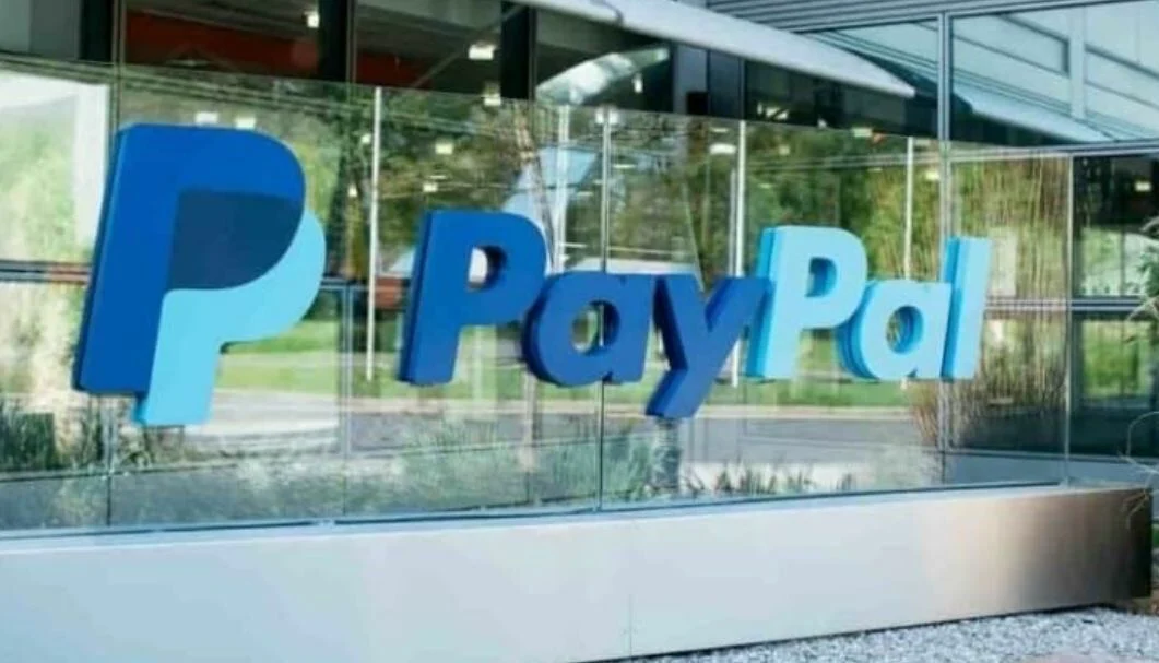 Acciones de PayPal Suben Más de 7% Según Informe